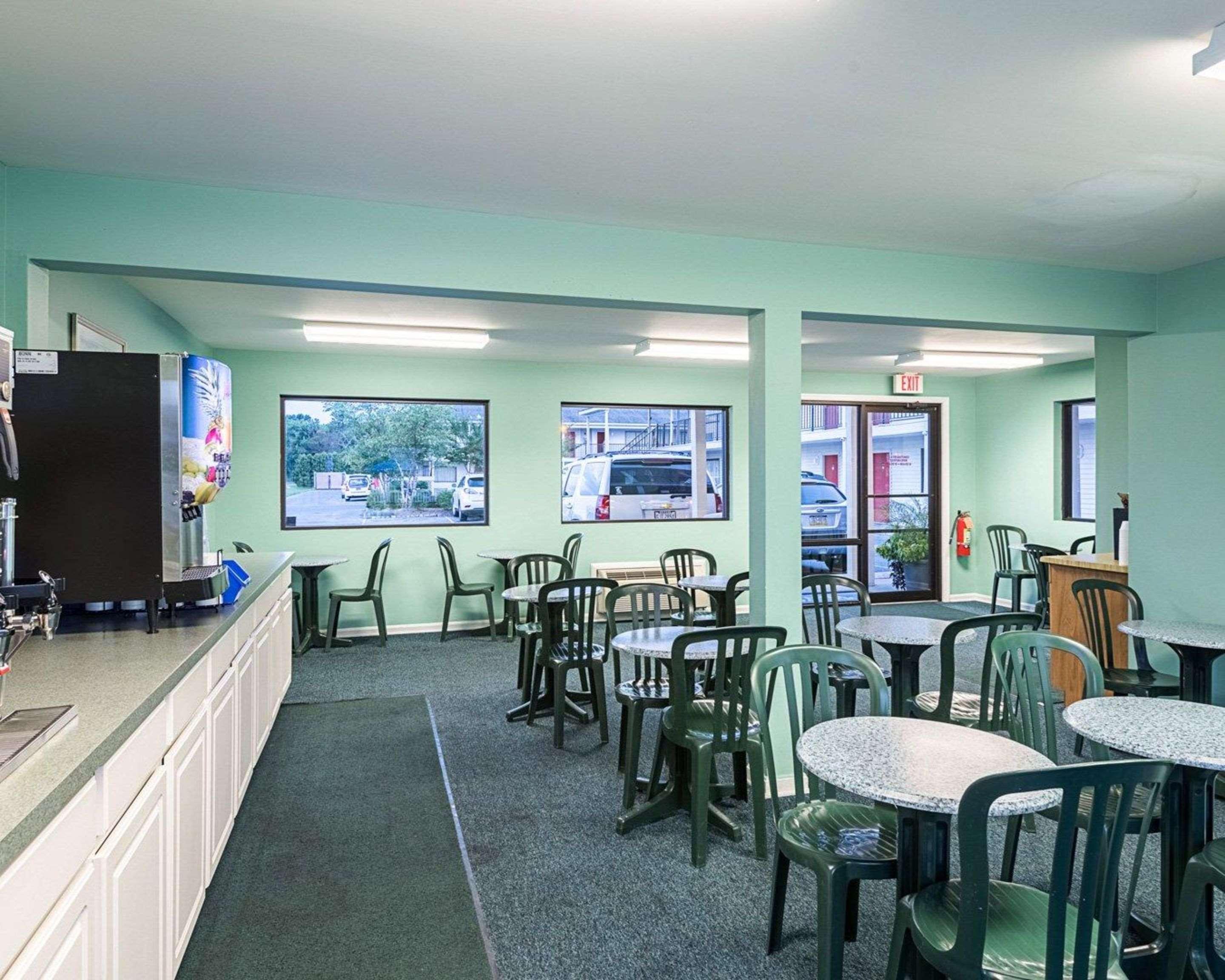Rodeway Inn & Suites Rehoboth Beach Exterior foto