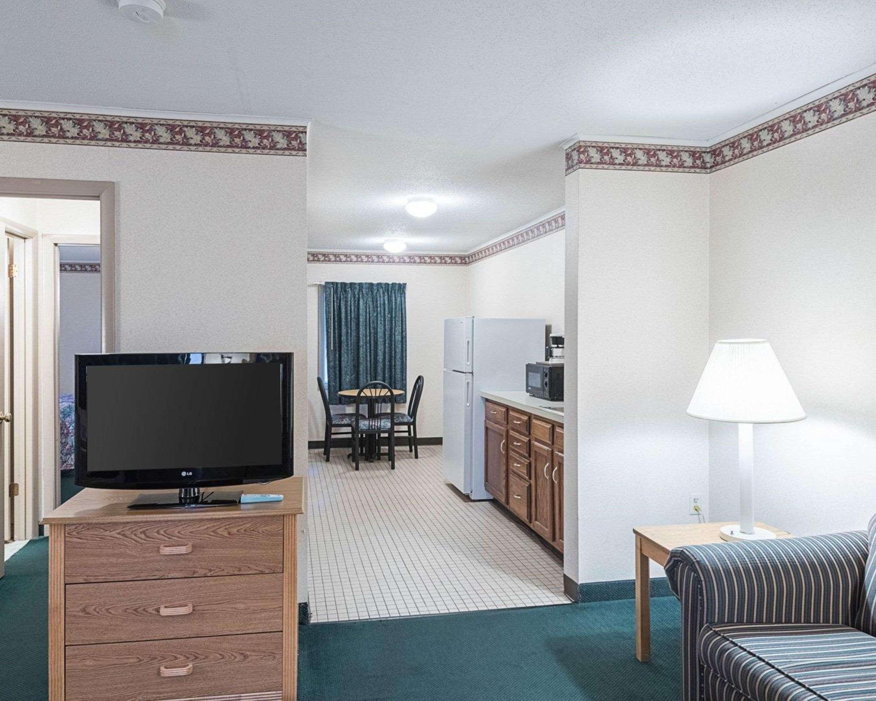 Rodeway Inn & Suites Rehoboth Beach Exterior foto